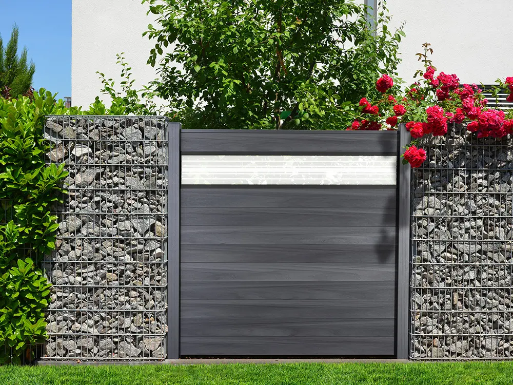 18-500045~~01~Solid_Steckzaun_Steingrau_co-extrudiert_Glas