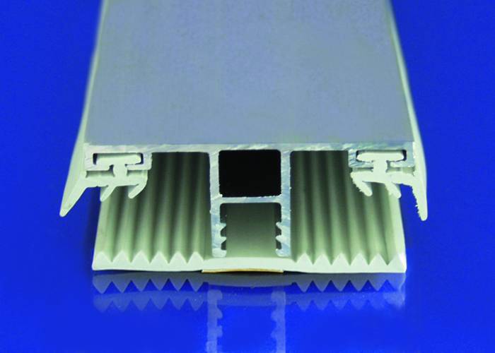 Alu-Verlegesystem für 16 mm Stegplatten, Deckprofil Mitte, A2, Komplett mit 2 Dichtlippen & 1 Auflagegummi_1